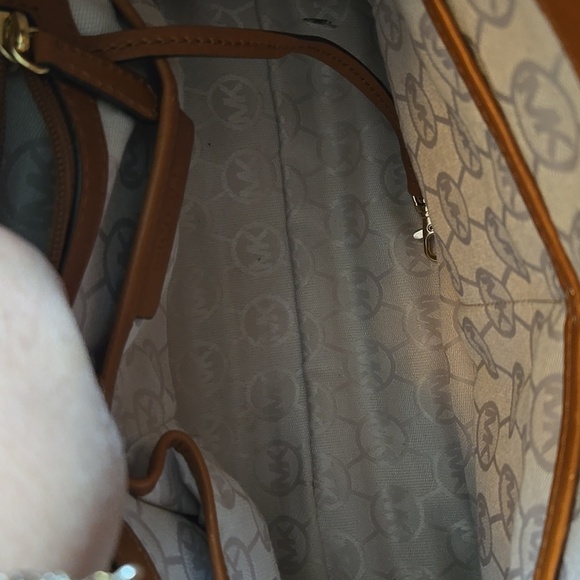 Michael Kors Hamilton Satchel - Picture 9 of 12